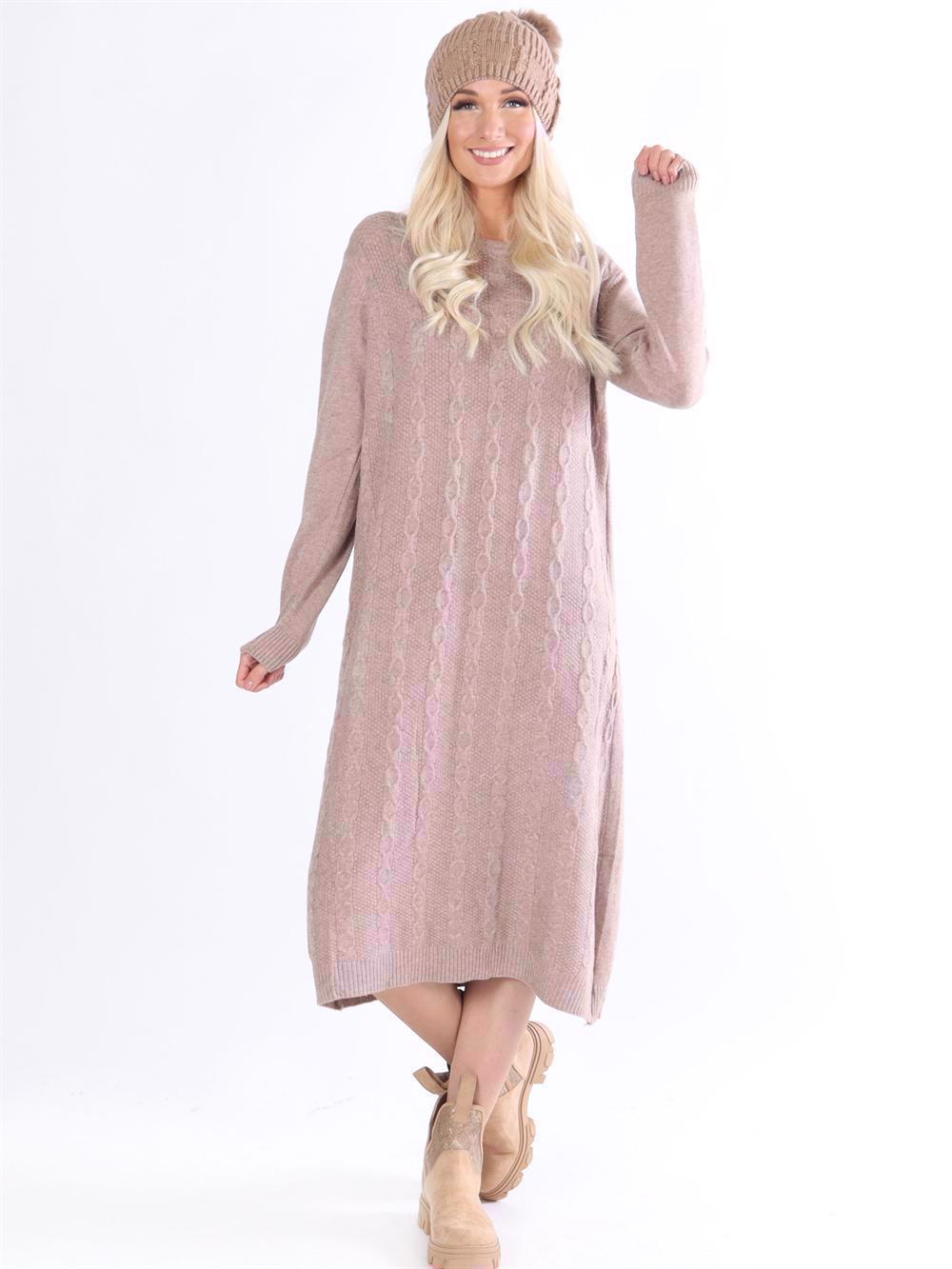 Melanie - Sort blød strikkjole med stræk